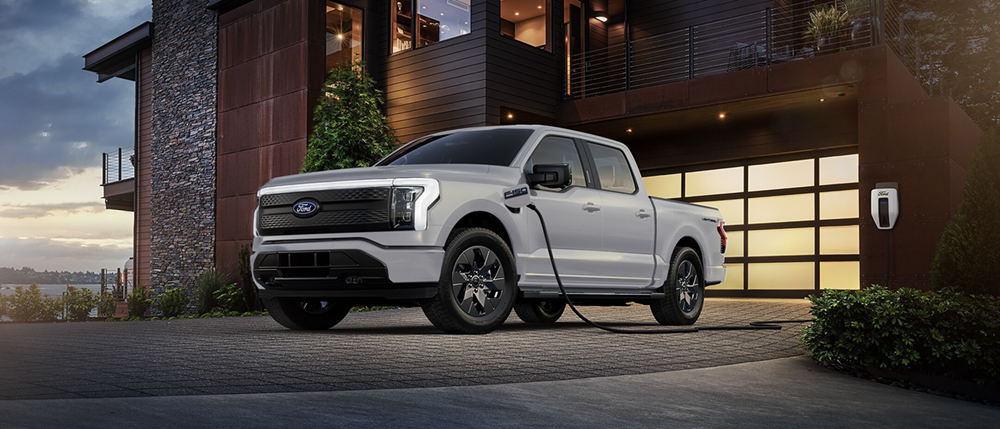 Ford Revises EV Strategy: Cancels Electric SUV, Delays Next-Gen Truck