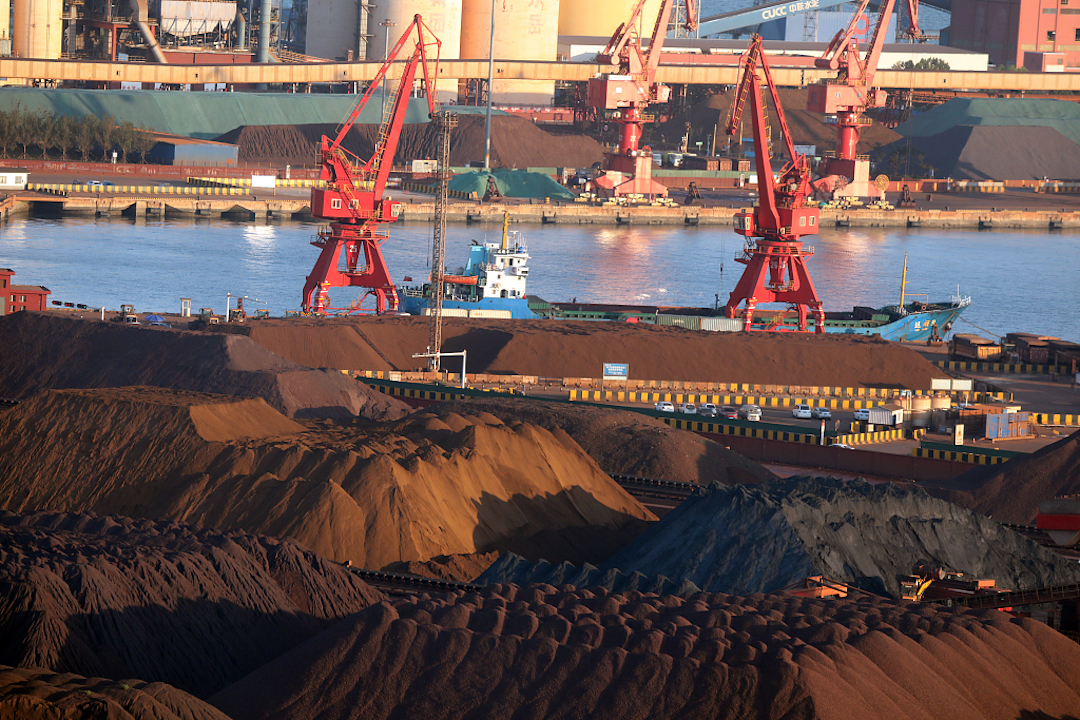 Goldman Sachs Lowers Q4 Iron-Ore Price Forecast by $15 Amid Supply Surplus