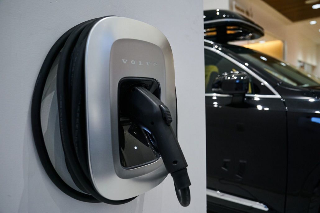 Volvo Reduces 2030 EV Goal to 90%