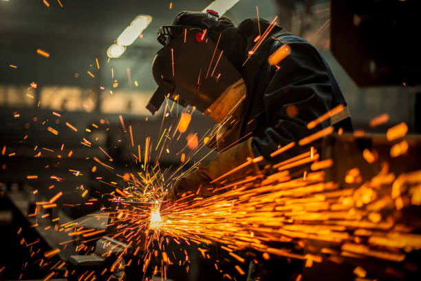 What’s Ahead for Fabricators in 2025? Navigating Trends and Technologies in Manufacturing