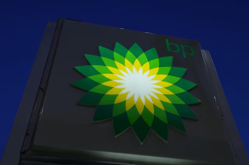 BP Shifts Strategy with JERA to Build Offshore Wind Giant, Reduces Renewable Investment