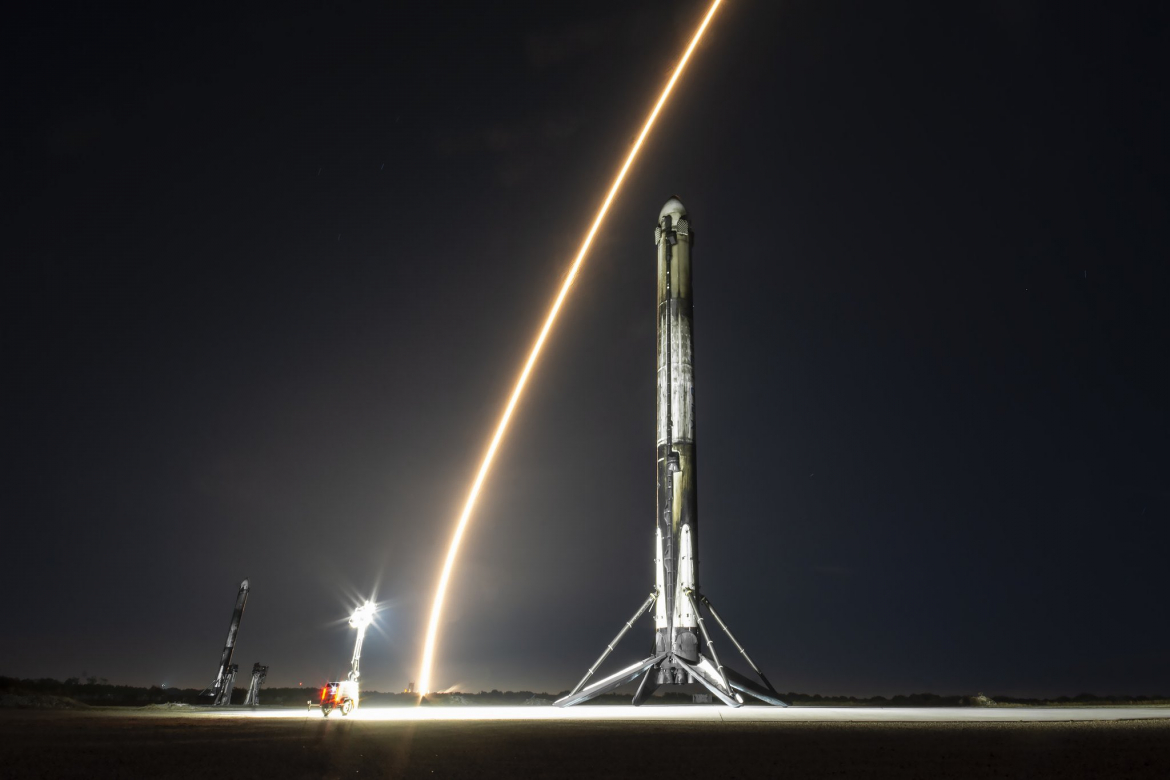 SpaceX Becomes World’s Most Valuable Private Startup: $350 Billion Valuation