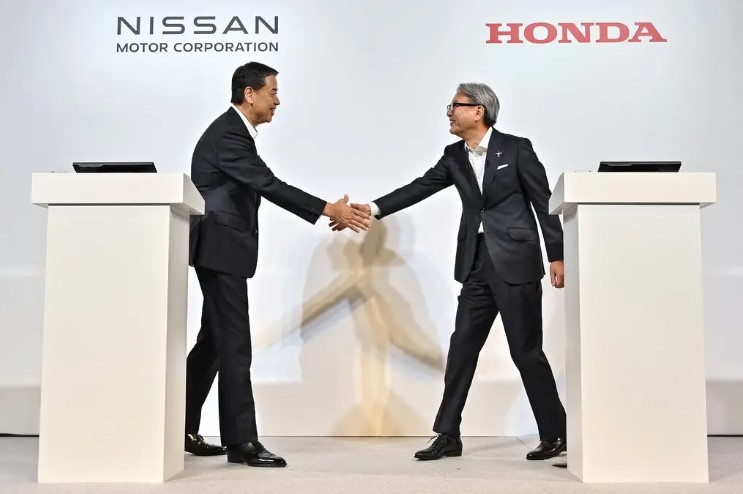 Nissan and Honda Move Toward Merger Amid Industry Shifts