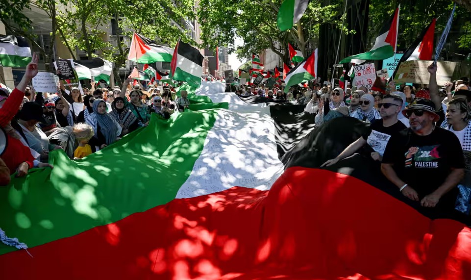 Pro-Palestine Rallies Across Europe Ahead of Gaza Ceasefire