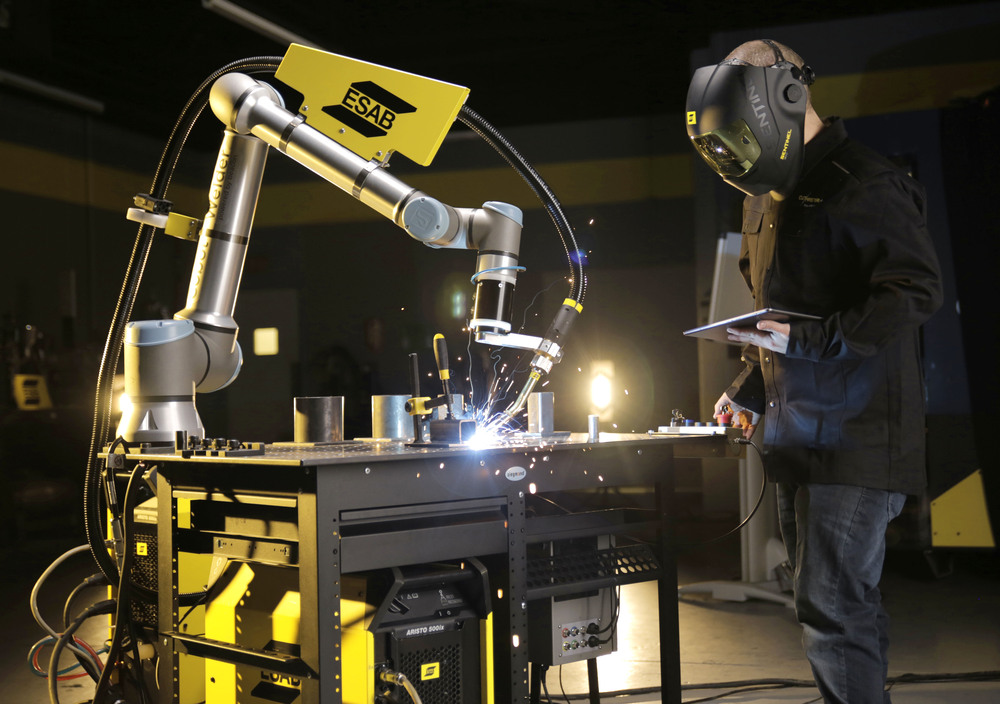 Welding Cobots Redefine Automation with Enhanced Portability and Flexibility