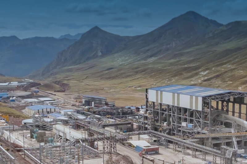 Chinalco Boosts Copper Output with New Anode Furnace