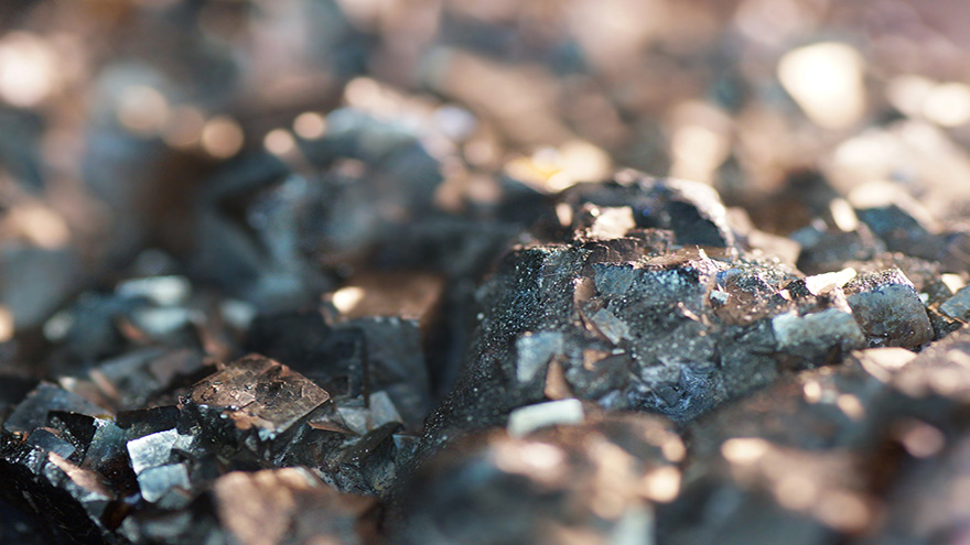 Pan American Secures $2.1B Acquisition of MAG Silver Amid Silver Sector Consolidation