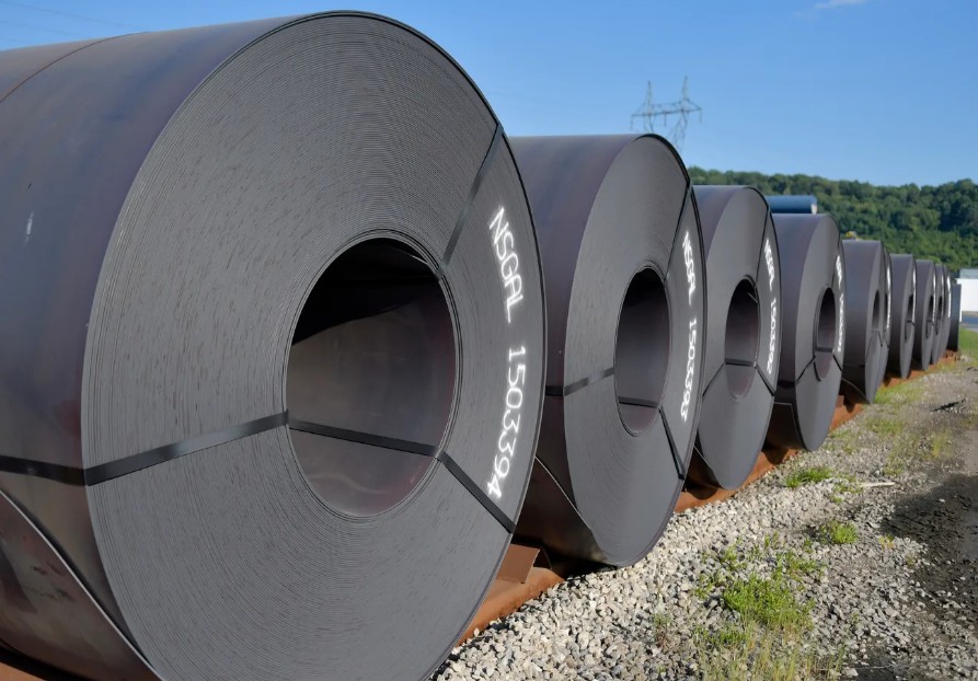 US Steel Imports Decline by 16.8% in August 2025: Analyzing the Drop in Rolled Steel Products