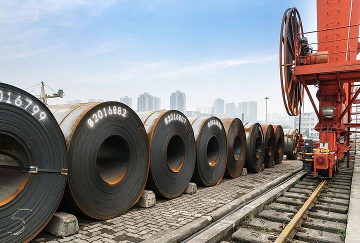 Nucor Increases Hot-Rolled Coil Prices to $885/t Amid Strong Q3 Earnings