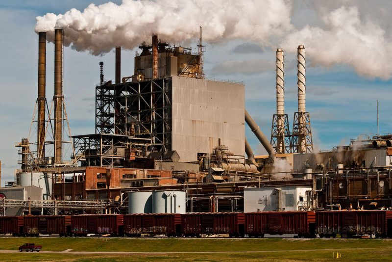 EU Greenhouse Gas Emissions Drop 0.4% in Q2 2025