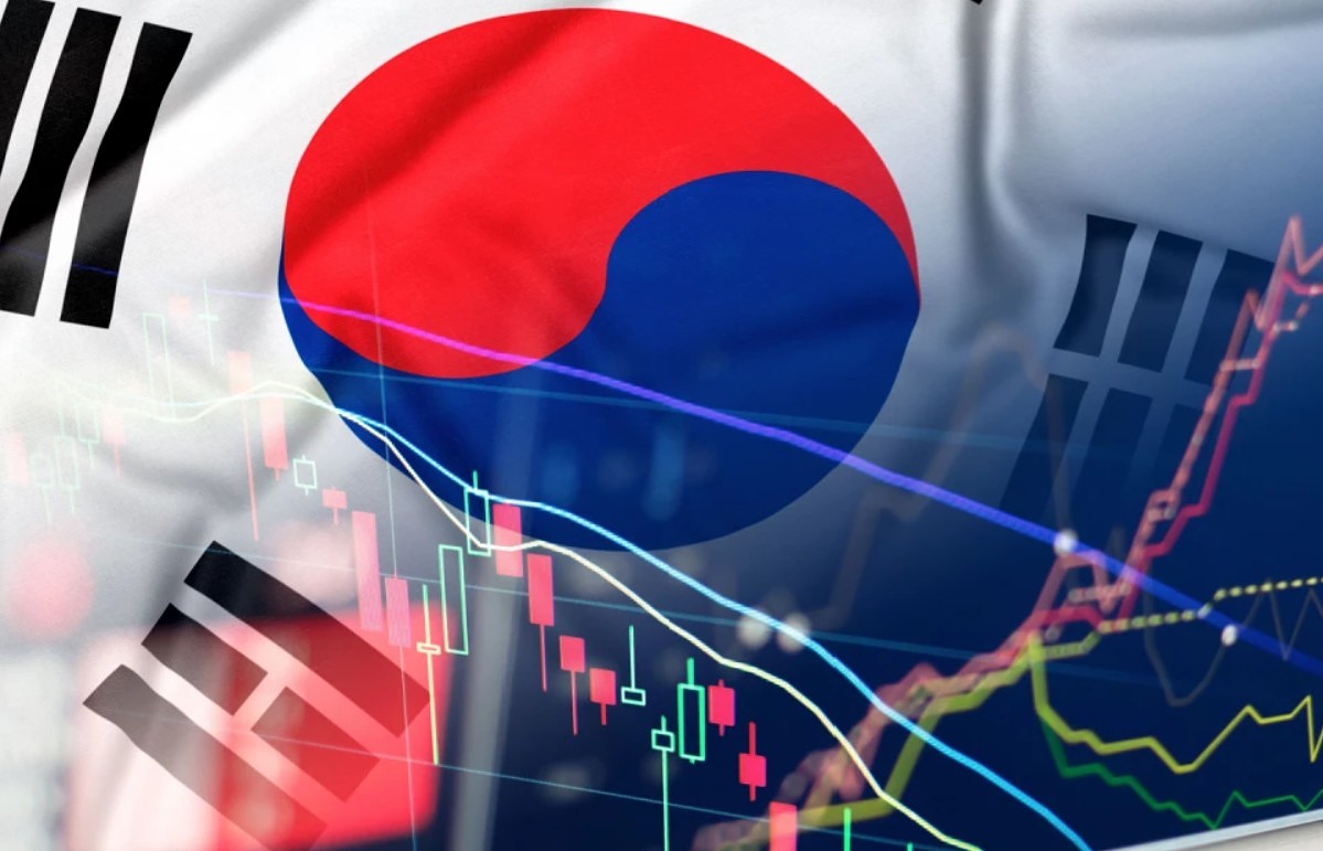 Trump raises tariffs on imports from South Korea to 25%