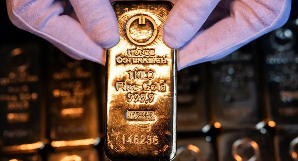Gold price surges beyond $5,100 amid geopolitical tensions