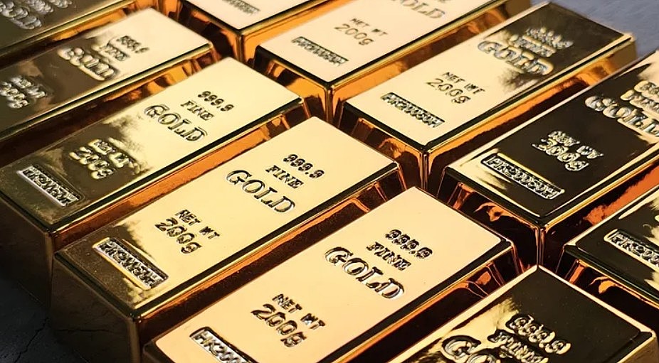 Gold Price Returns to $5,000 as Dip Buyers Re-Enter the Market