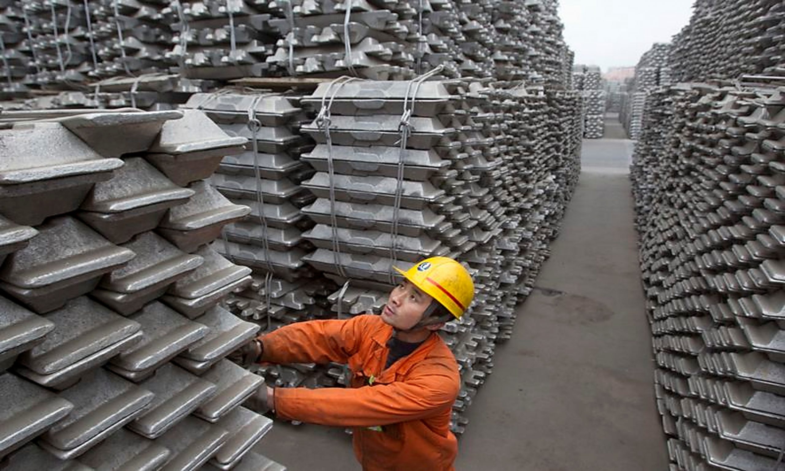 Aluminum Price Surge Drives China Hongqiao’s Zhang Bo to $48 Billion Fortune