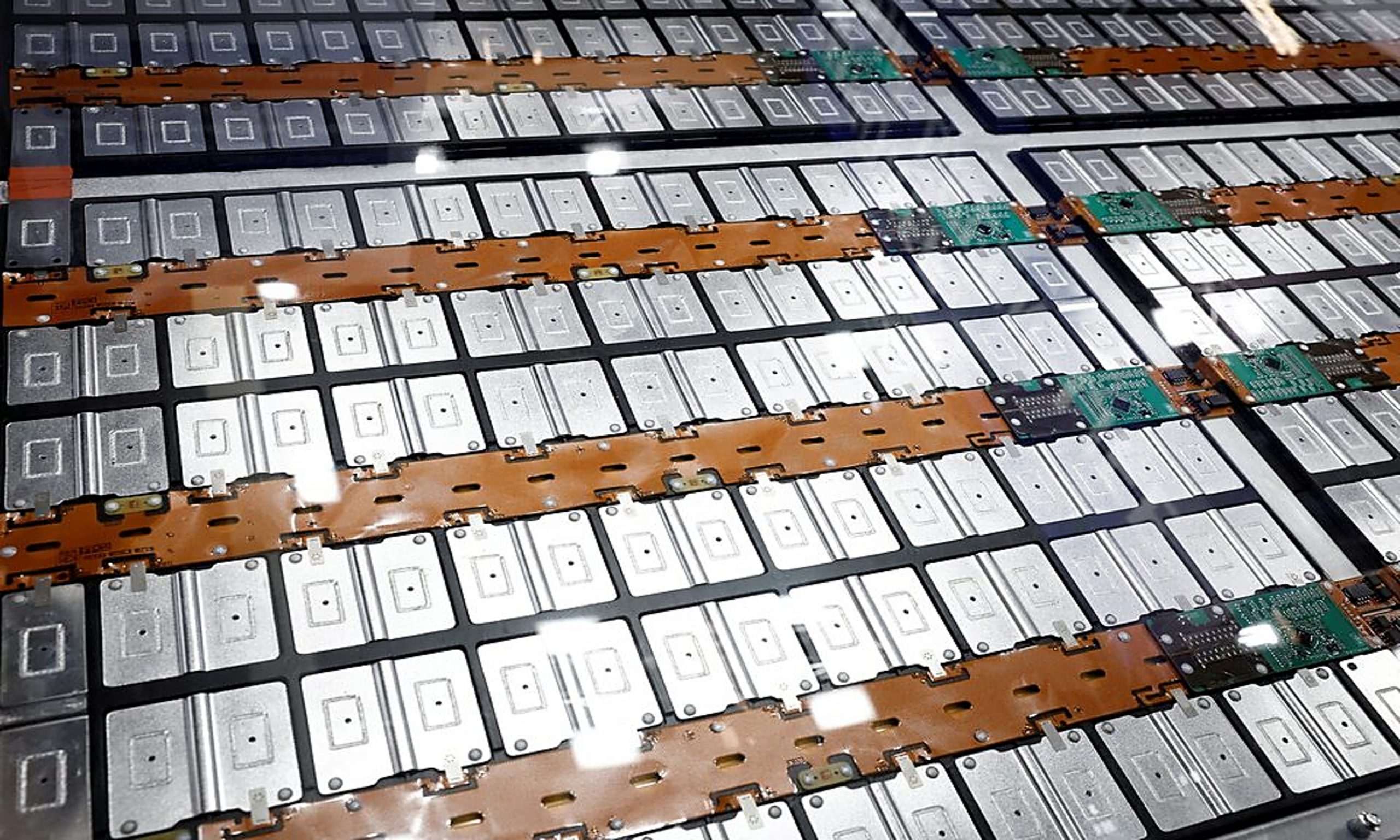 Battery Metal Demand Outlook Weakens Amid Rising Electronics Prices