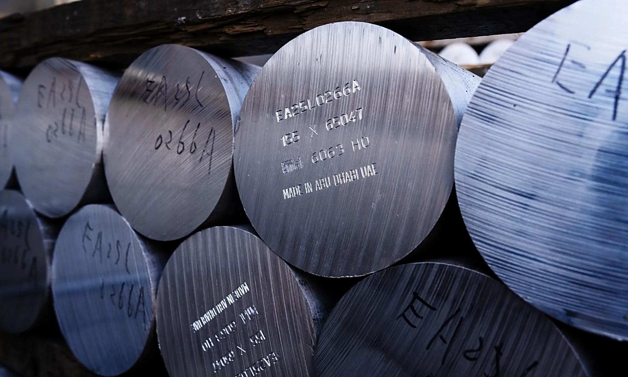 Aluminum Supply Shock Triggers Global Market Crisis