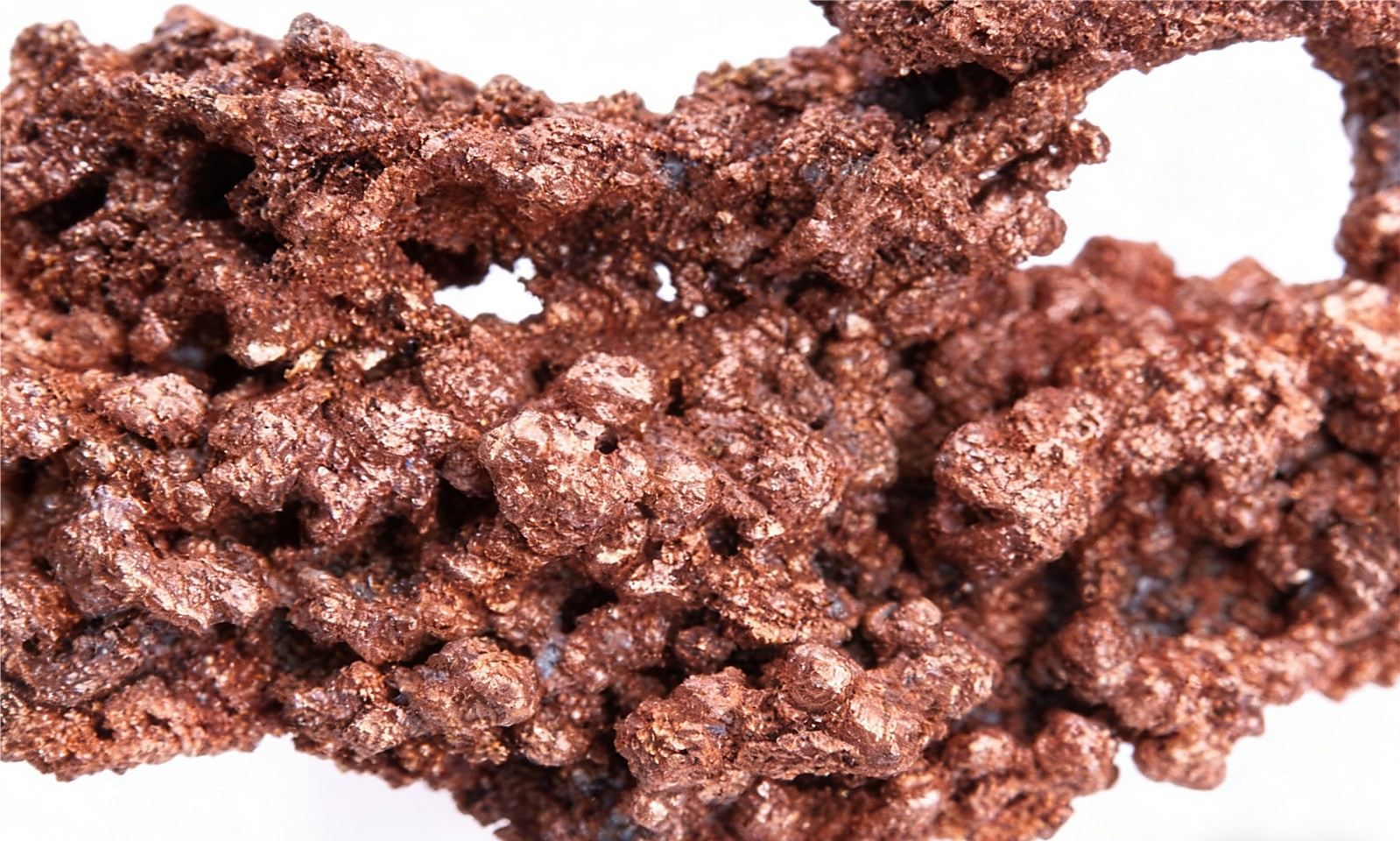 Comex Copper Stocks Surge to Record High on US Arbitrage Reopening