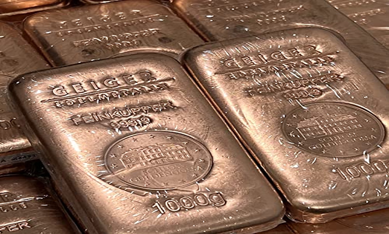 Copper Prices Retreat from Record High as China Demand Slows and Inventory Rebuild Begins