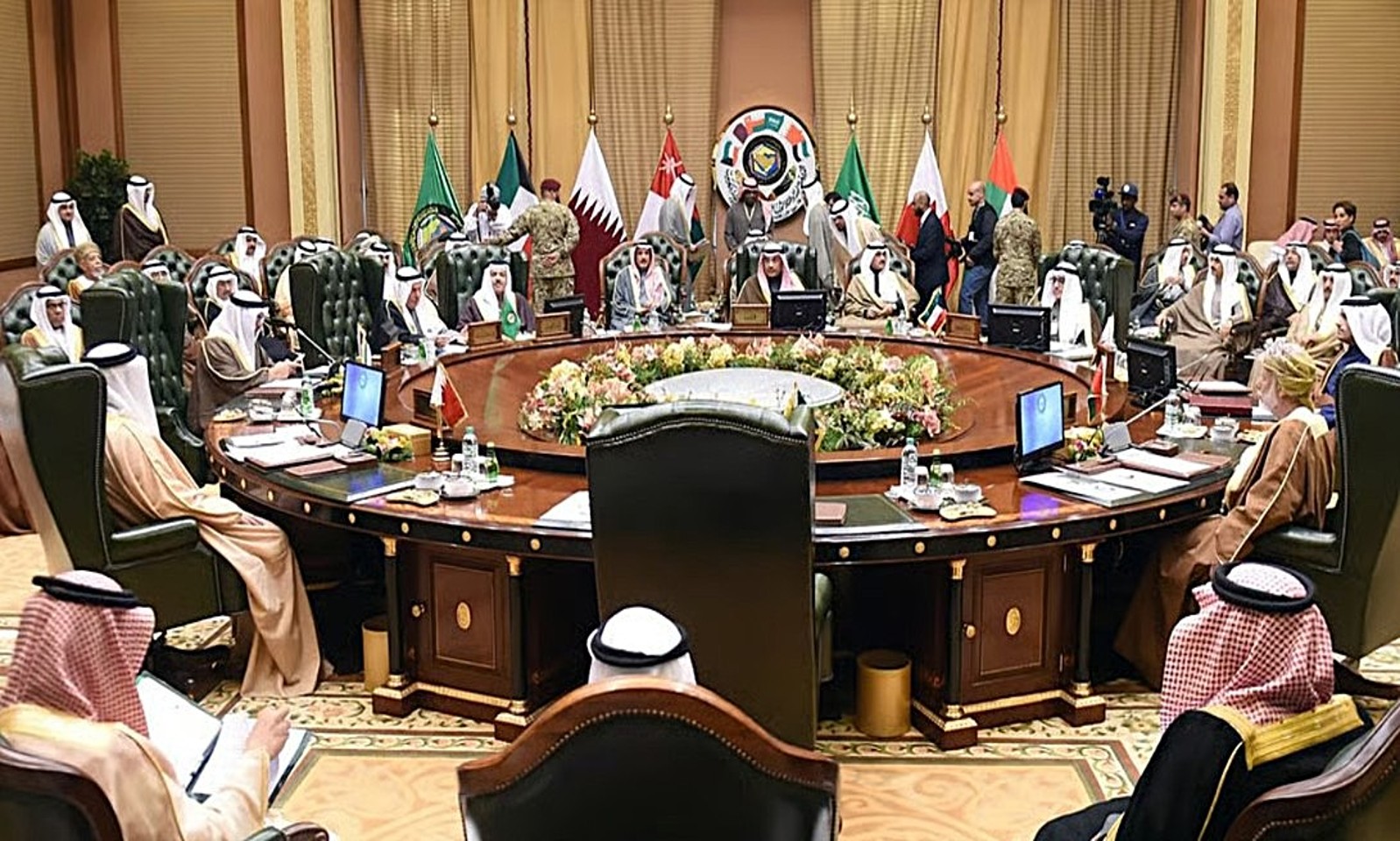 Middle East Steel Market Faces Protracted Recovery Despite Potential Peace Accord