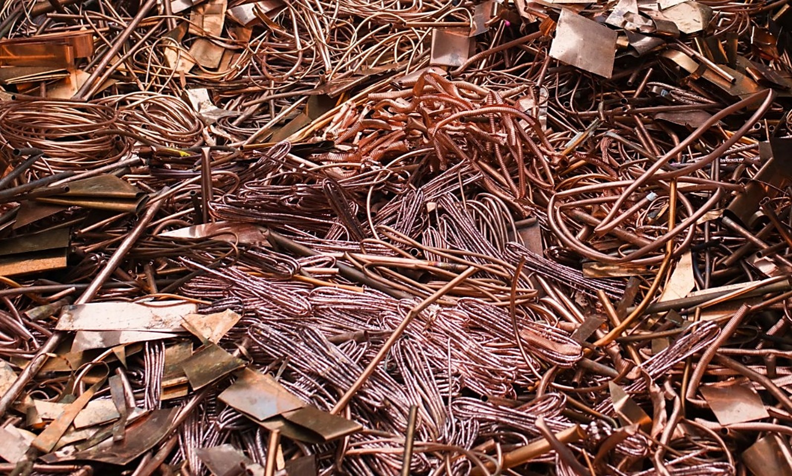 Global Refined Copper Producers Pivot to Scrap Amid Tight Concentrate Supply