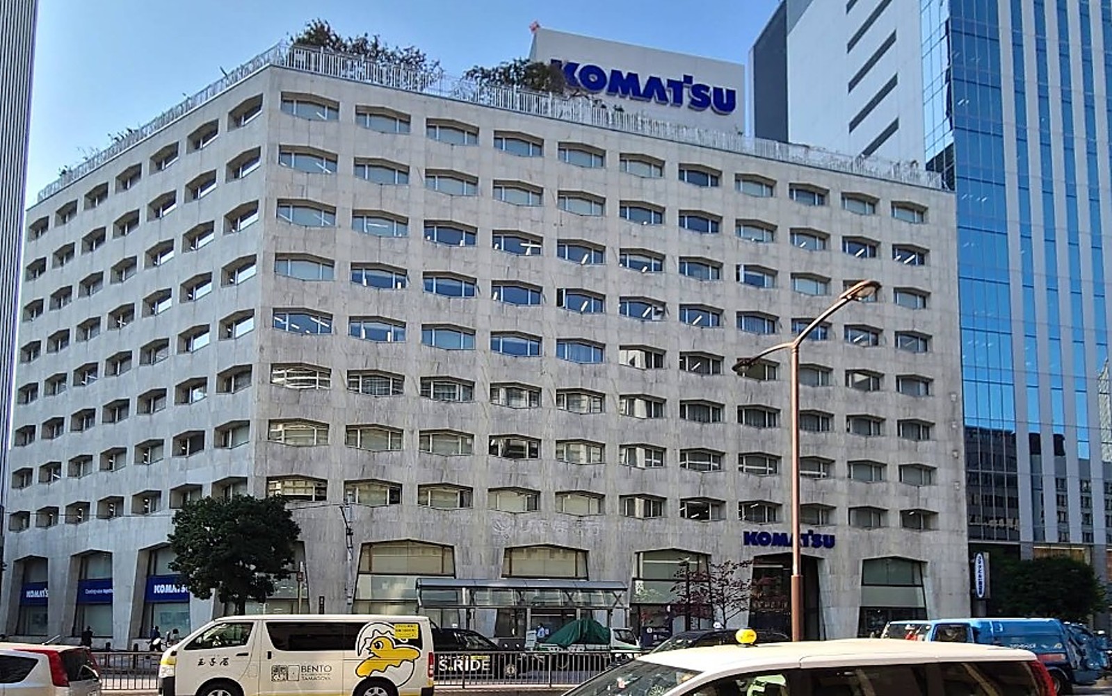 Komatsu