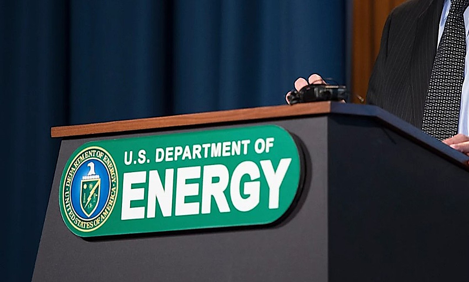 US DOE Seeks Industry Partners to Reclaim Critical Minerals from Legacy Cleanup Sites