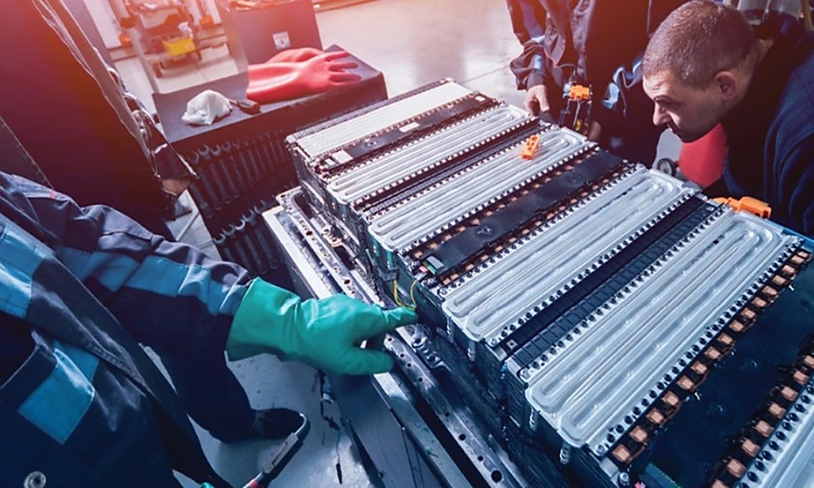 GM and Cirba Solutions Complete Closed-Loop EV Battery Recycling Pilot