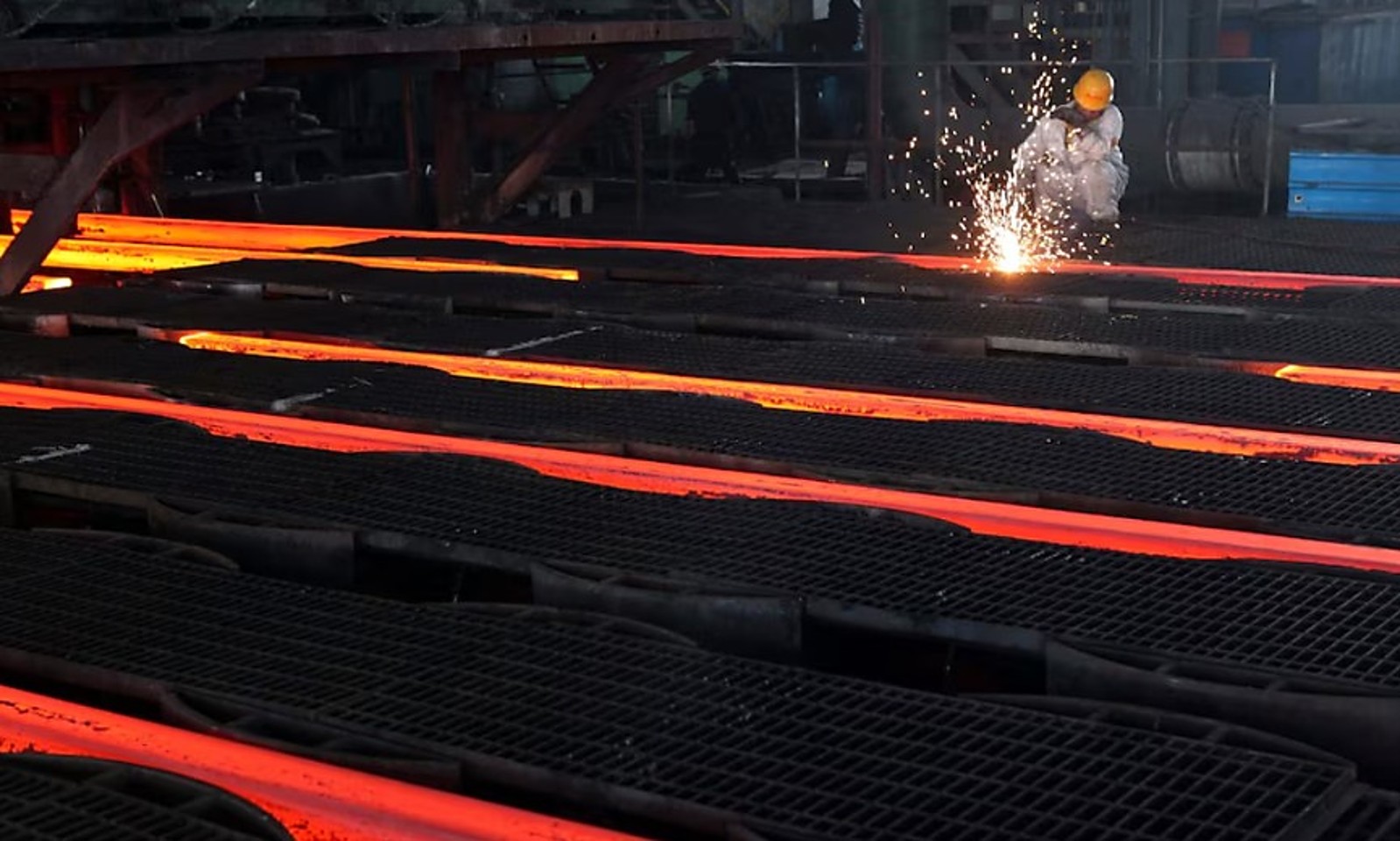 German Crude Steel Output Rebounds 1.7% in August as Electric Arc Production Surges 13%
