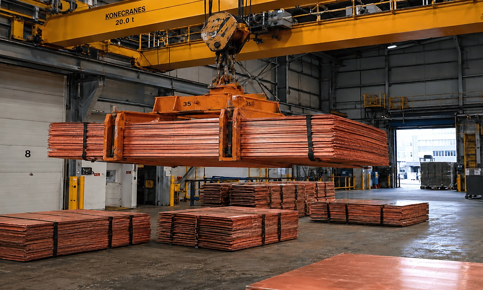 Copper Prices Hold Above $14,400 as Chilean Supply Disruptions Threaten Market Tightness