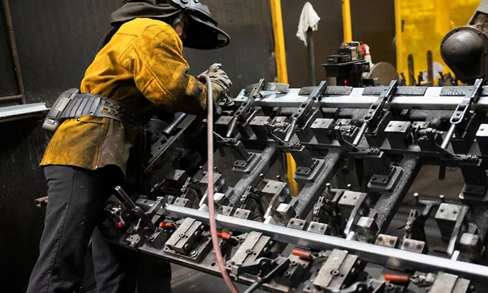 US Metals Machining Orders Surged Through Summer 2026 Driven by Aerospace and Grid Expansion Demand