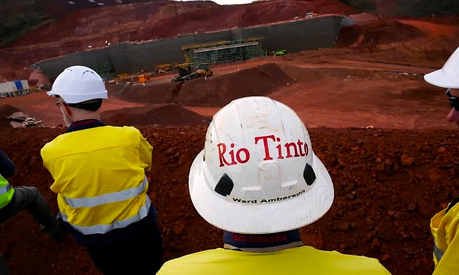 Rio Tinto and China’s CMRG Sign Multi-Year Iron Ore Supply Agreement